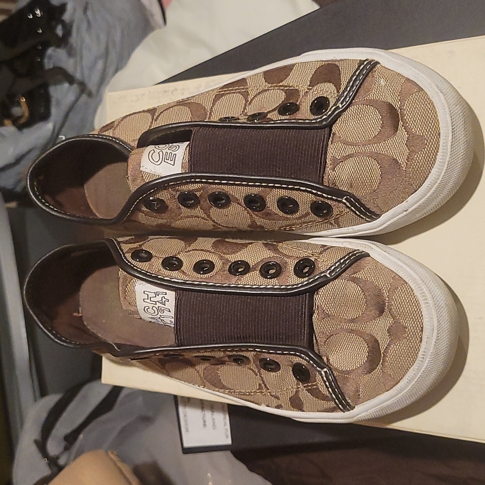Coach Canvas